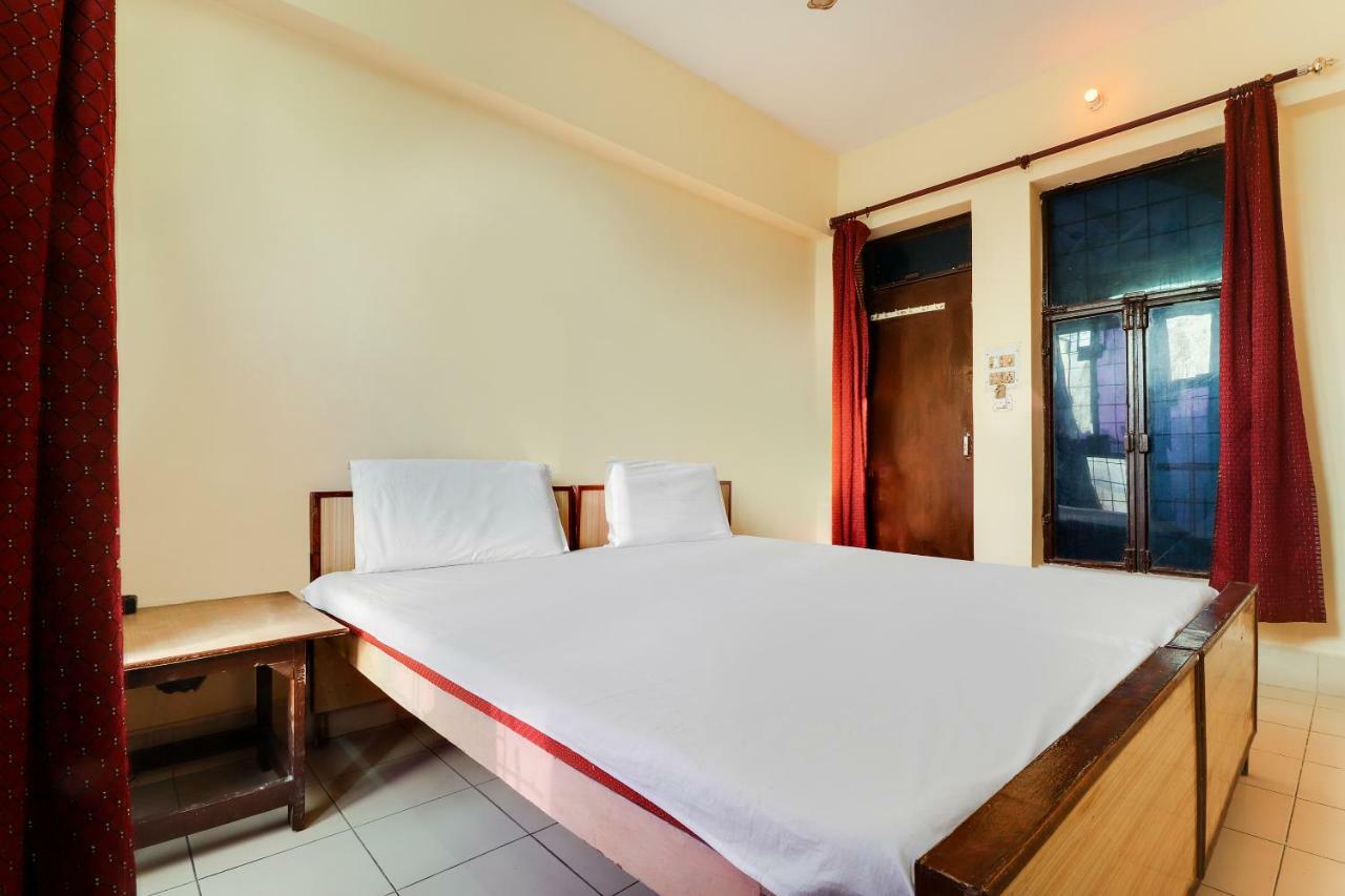 Spot On 38567 Hotel Aryan 勒克瑙 外观 照片